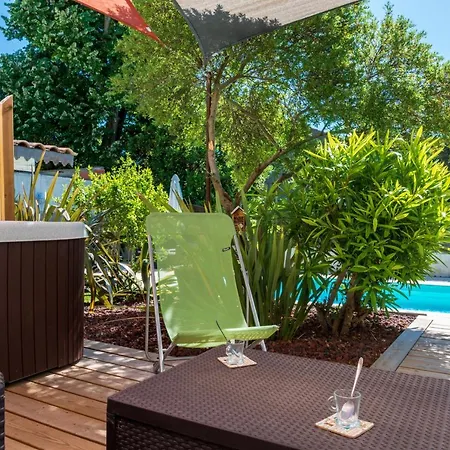 L'or Azur, Jacuzzi Prive Et Piscine Chauffee *